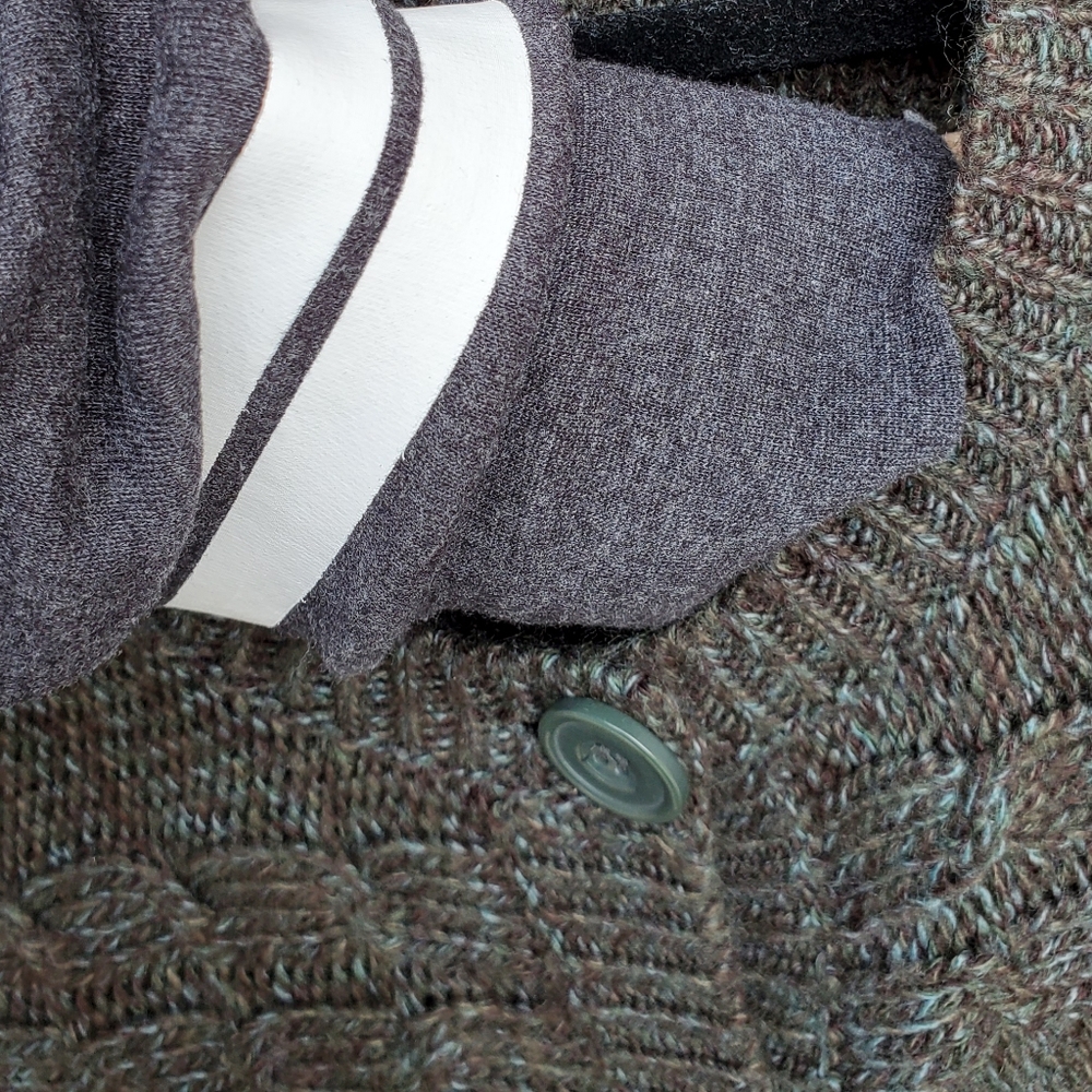 Two, Faded Glory, 3 Button, short sleeve, cover up sweaters. Size XL. 14.00 each - Picture 4 of 4